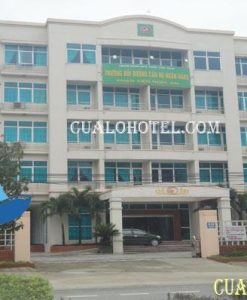 KHÁCH SẠN NGÂN HÀNG CỬA LÒ