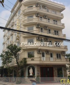 KHÁCH SẠN CUNG TẦN CỬA LÒ