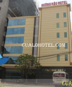 KHÁCH SẠN HƯỜNG HẬU CỬA LÒ