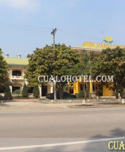 KHÁCH SẠN SEN VÀNG CỬA LÒ