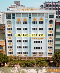 KHÁCH SẠN VINH HẠNH CỬA LÒ